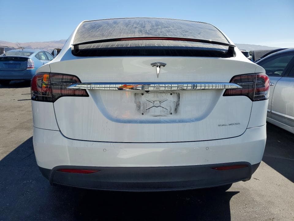 2020 TESLA MODEL X 6