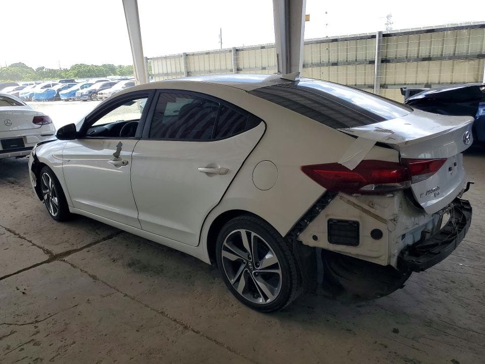 2017 HYUNDAI ELANTRA SE 2