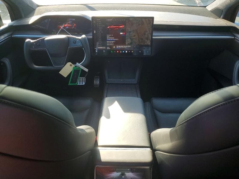 2023 TESLA MODEL X 8