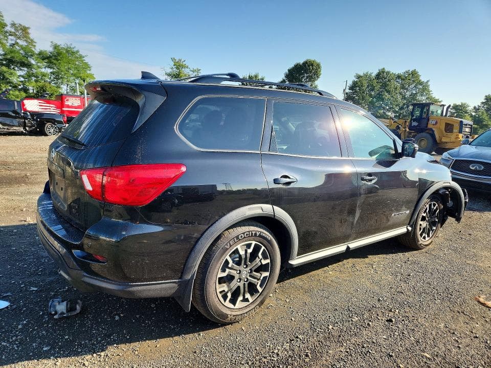 2019 NISSAN PATHFINDER SL 3