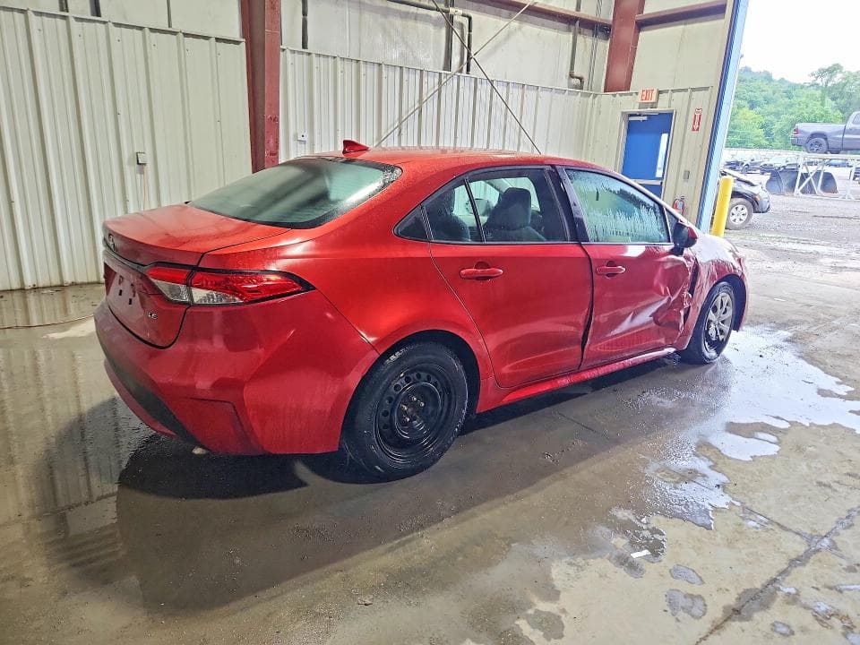 2021 TOYOTA COROLLA LE 3