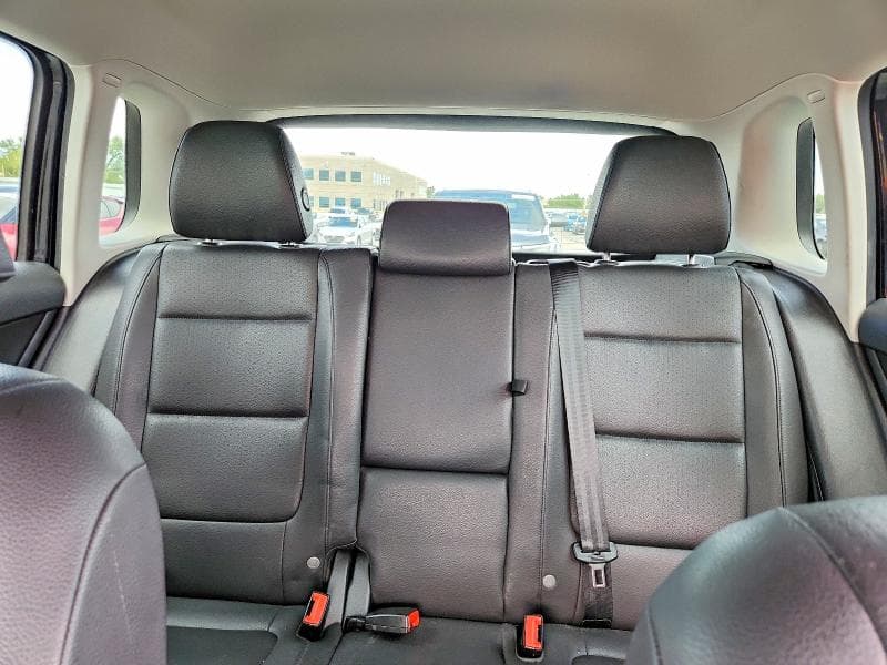 2017 VOLKSWAGEN TIGUAN S 10