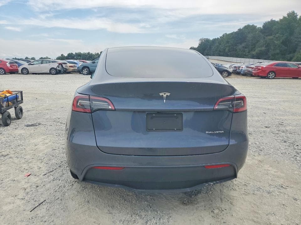 2022 TESLA MODEL Y 6