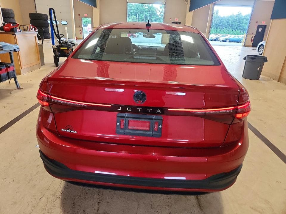 2025 VOLKSWAGEN JETTA SPORT 6