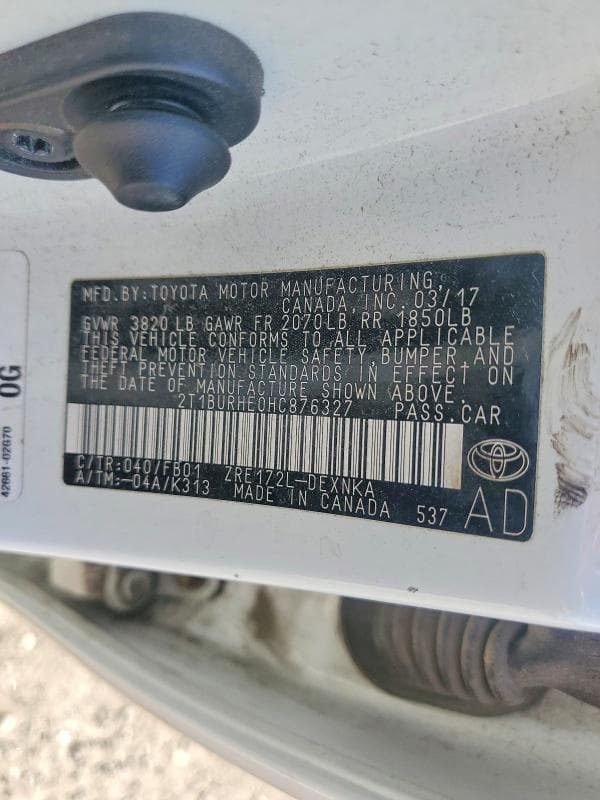 2017 TOYOTA COROLLA LE 12