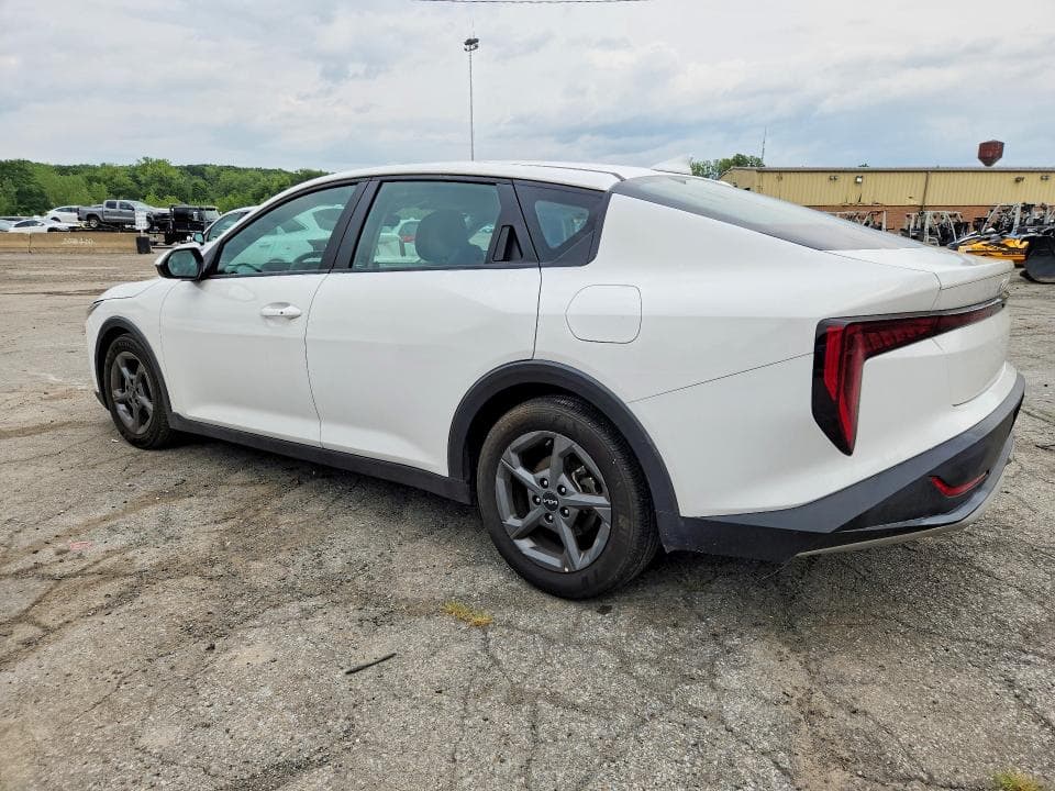 2025 KIA K4 LXS 2