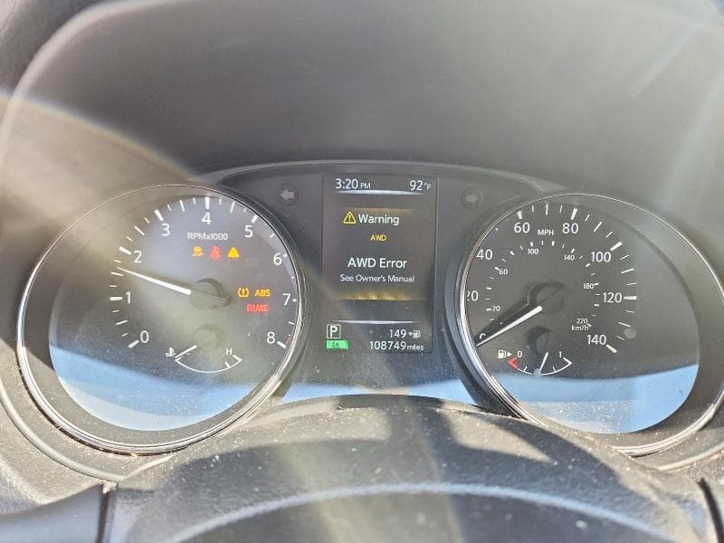 2017 NISSAN ROGUE SV 9