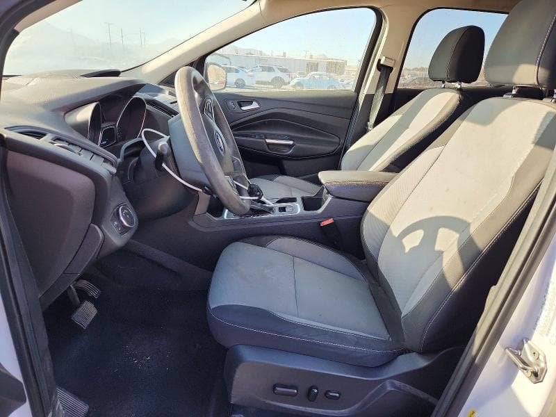2017 FORD ESCAPE SE 14