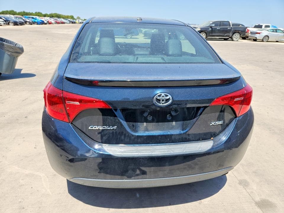 2018 TOYOTA COROLLA XSE 6