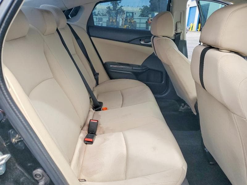 2018 HONDA CIVIC LX 10