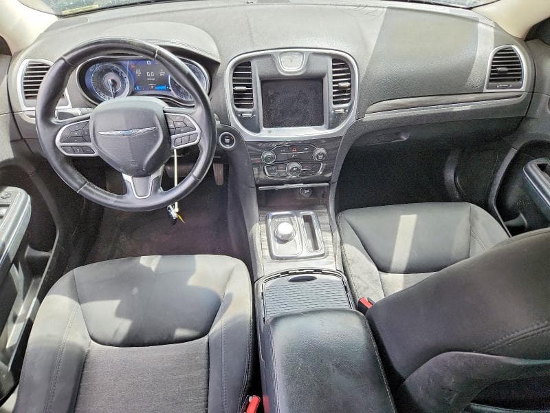 2018 CHRYSLER 300 TOURING 8