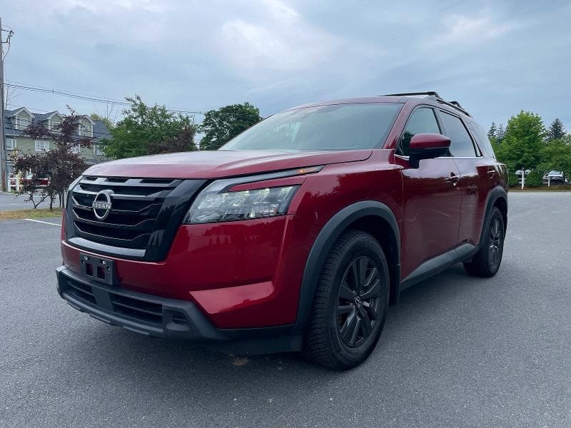 2023 NISSAN PATHFINDER SV 2