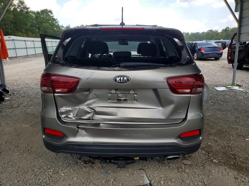 2019 KIA SORENTO LX V6 6