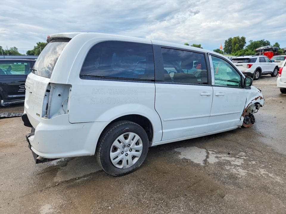 2017 DODGE GRAND CARAVAN SE 3