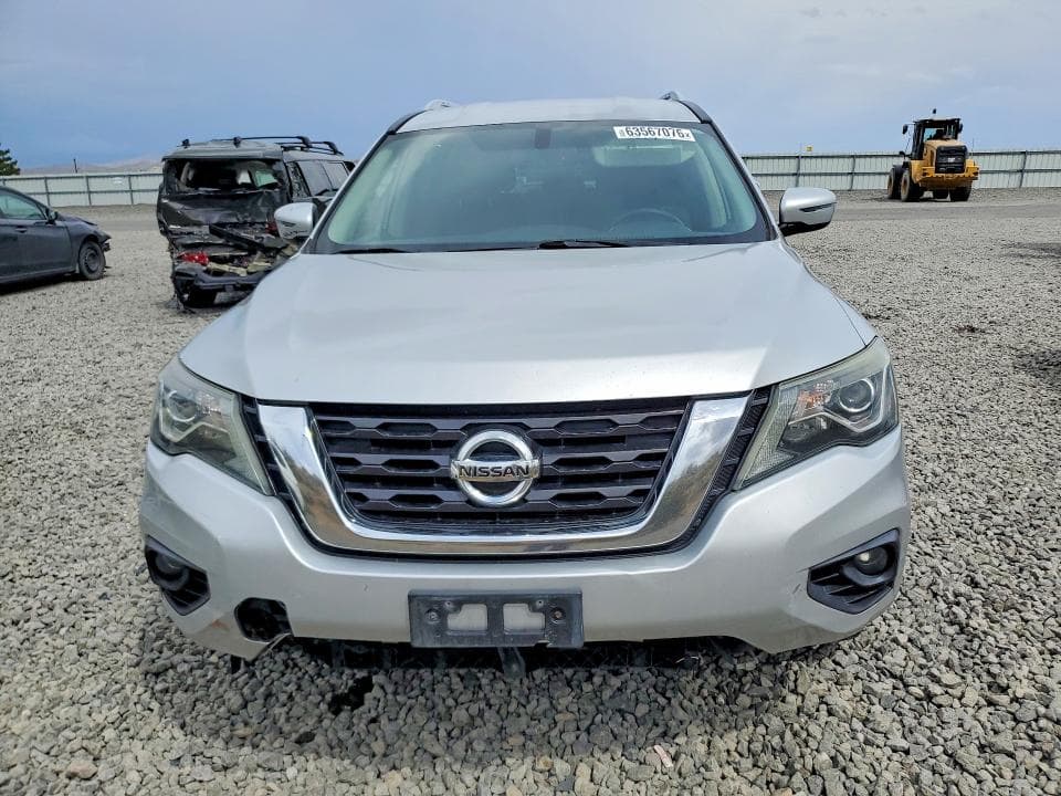 2019 NISSAN PATHFINDER SV 5