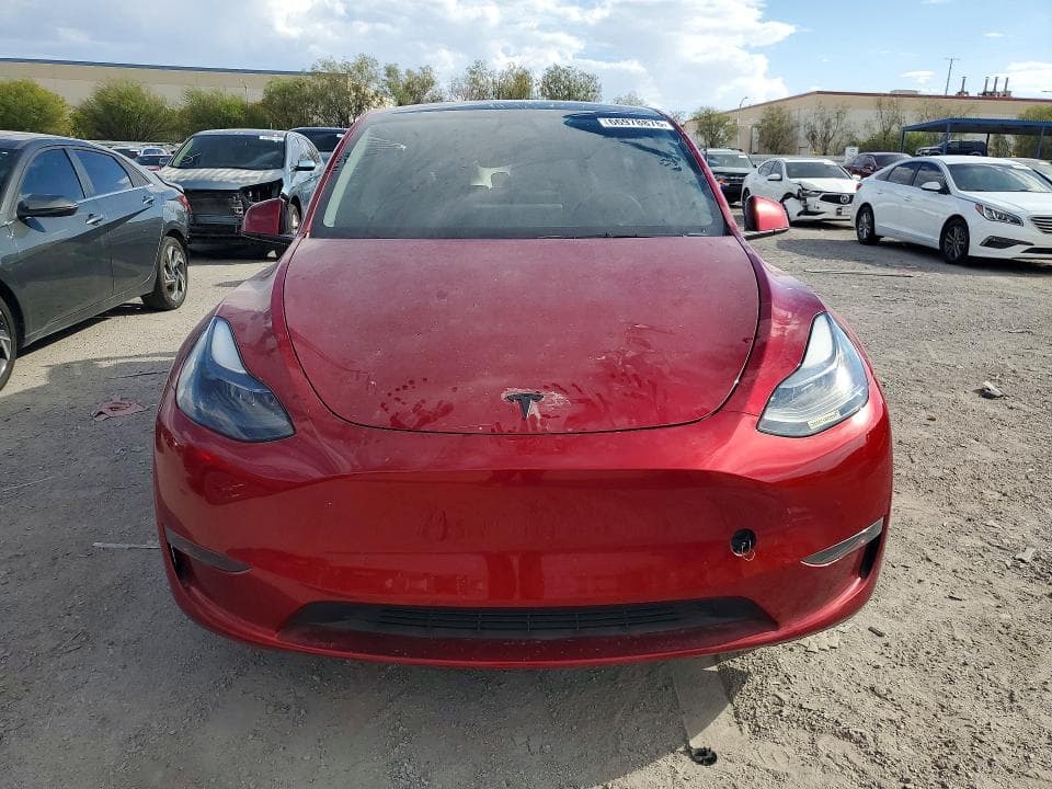 2024 TESLA MODEL Y 5