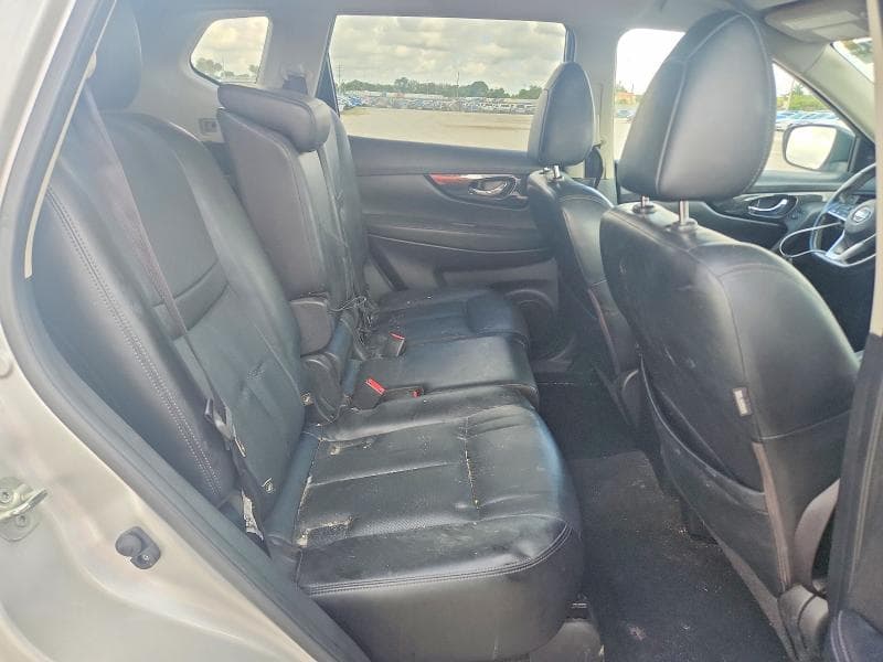 2018 NISSAN ROGUE SL 11