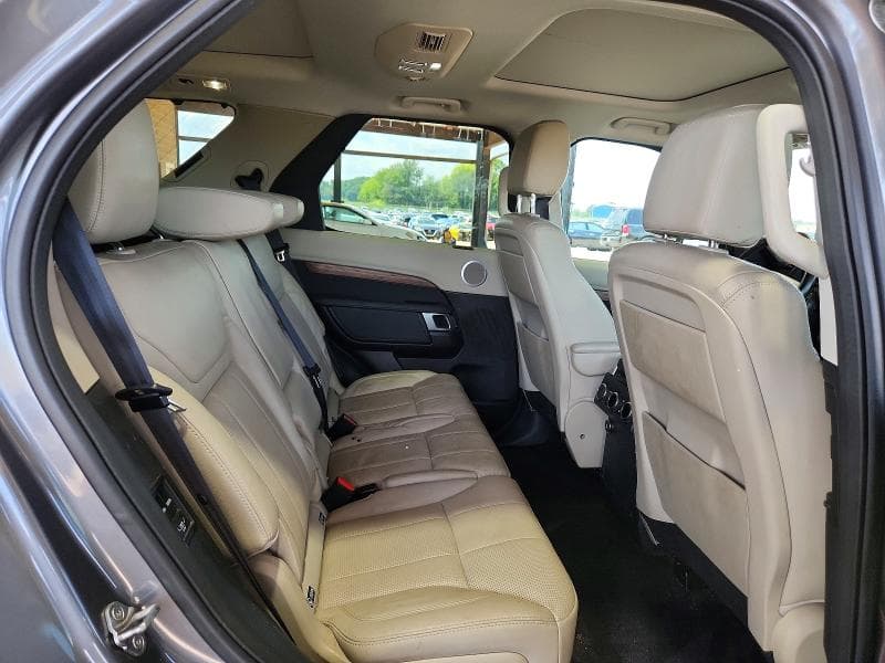 2018 LAND ROVER DISCOVERY HSE 11