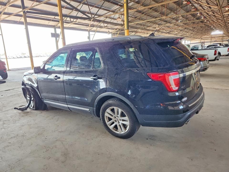 2018 FORD EXPLORER XLT 2
