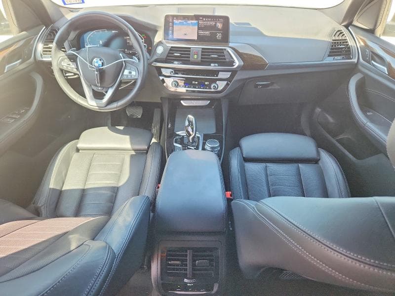 2021 BMW X3 XDRIVE30E 8