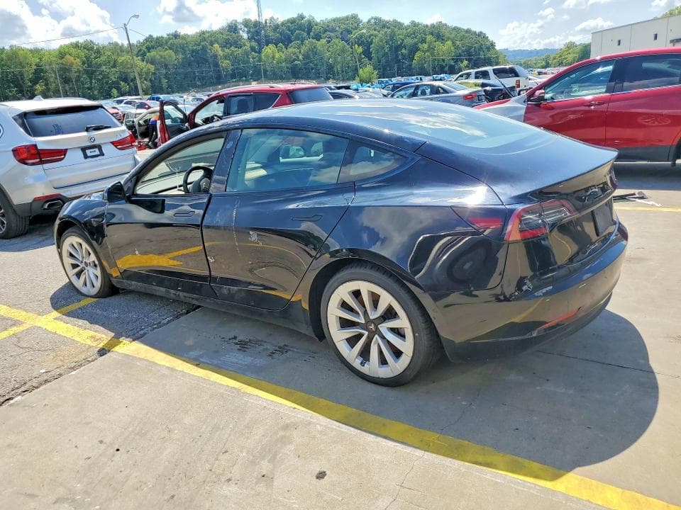 2022 TESLA MODEL 3 2