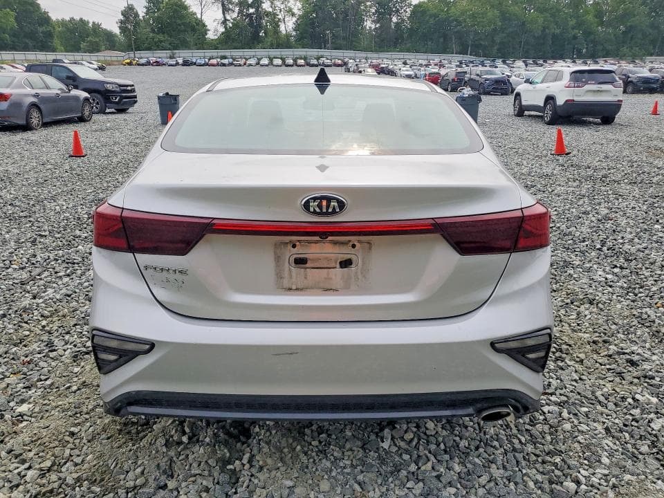 2019 KIA FORTE LXS 6