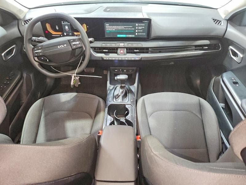 2026 KIA K4 LXS 8