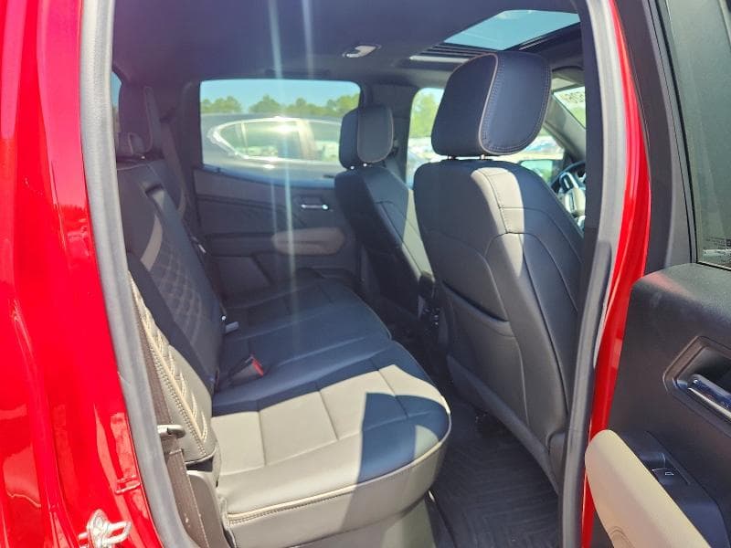 2026 GMC CANYON DENALI 10