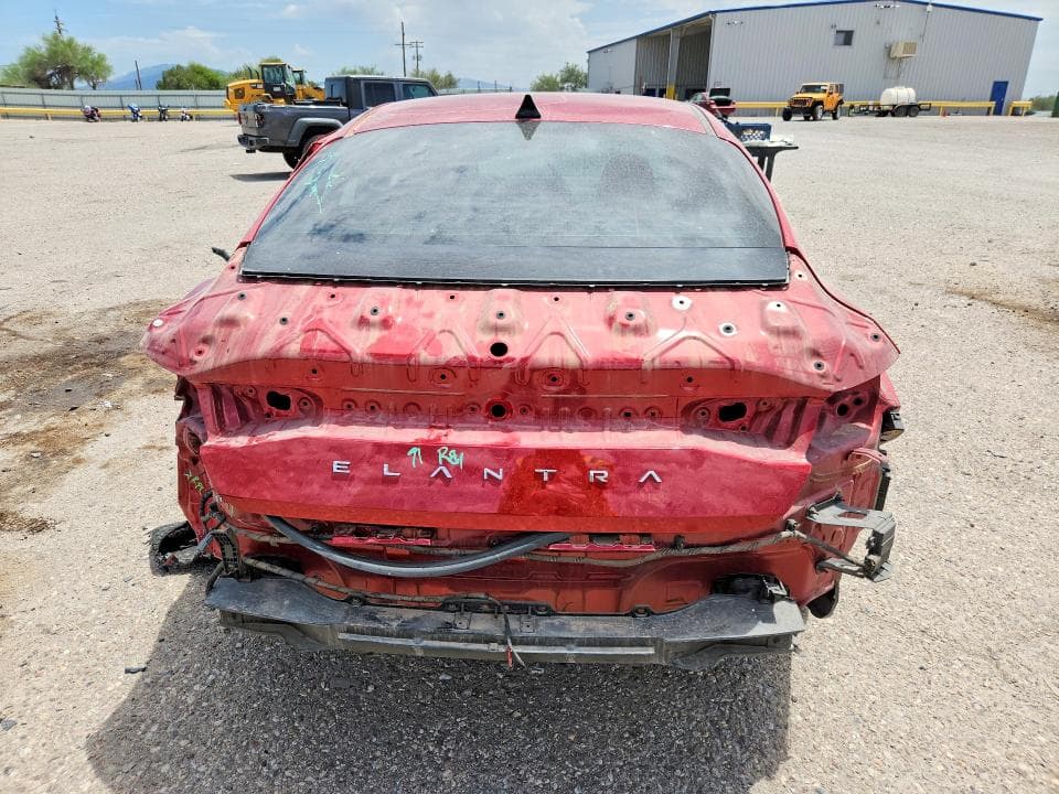 2023 HYUNDAI ELANTRA SEL 6