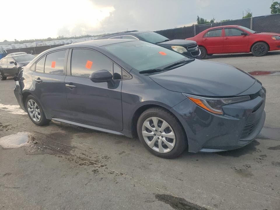 2024 TOYOTA COROLLA LE 4