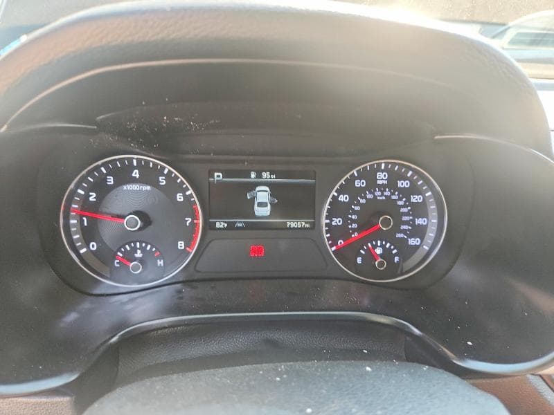 2022 KIA FORTE FE 9