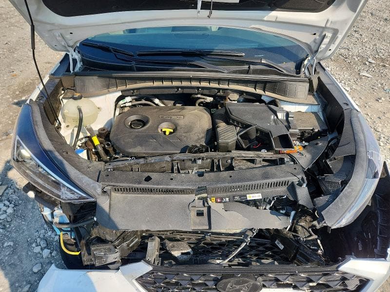 2021 HYUNDAI TUCSON SE 12