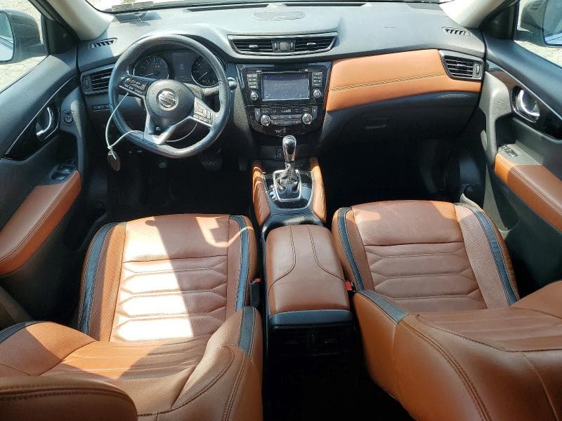 2017 NISSAN ROGUE SL 8