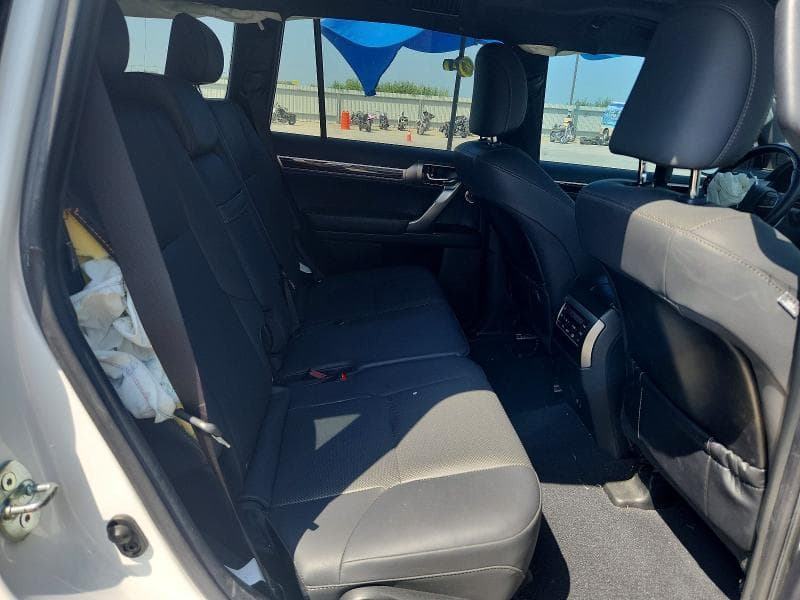 2022 LEXUS GX 460 11