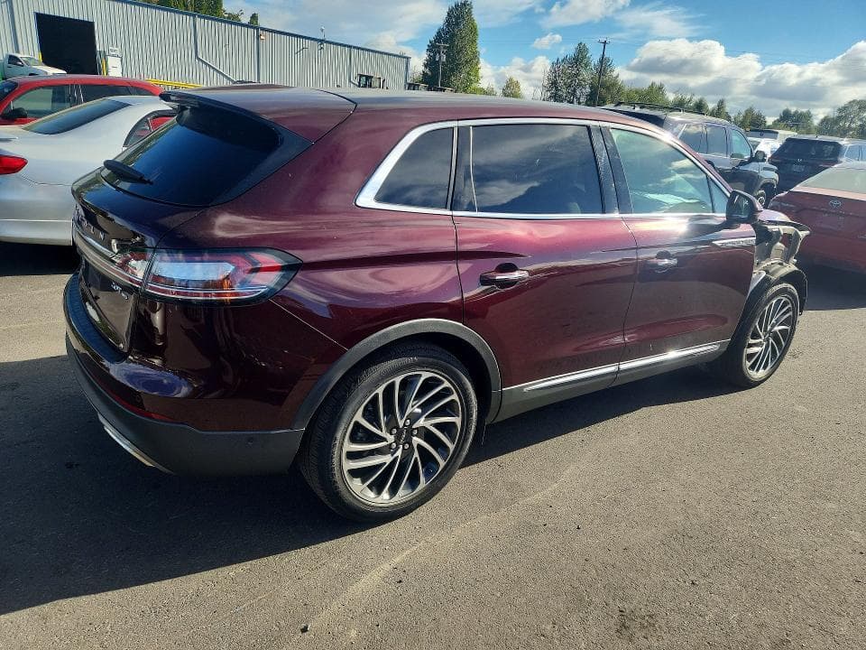 2019 LINCOLN NAUTILUS RESERVE 3