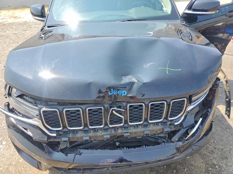 2024 JEEP GRAND CHEROKEE LIMITED 4XE 12