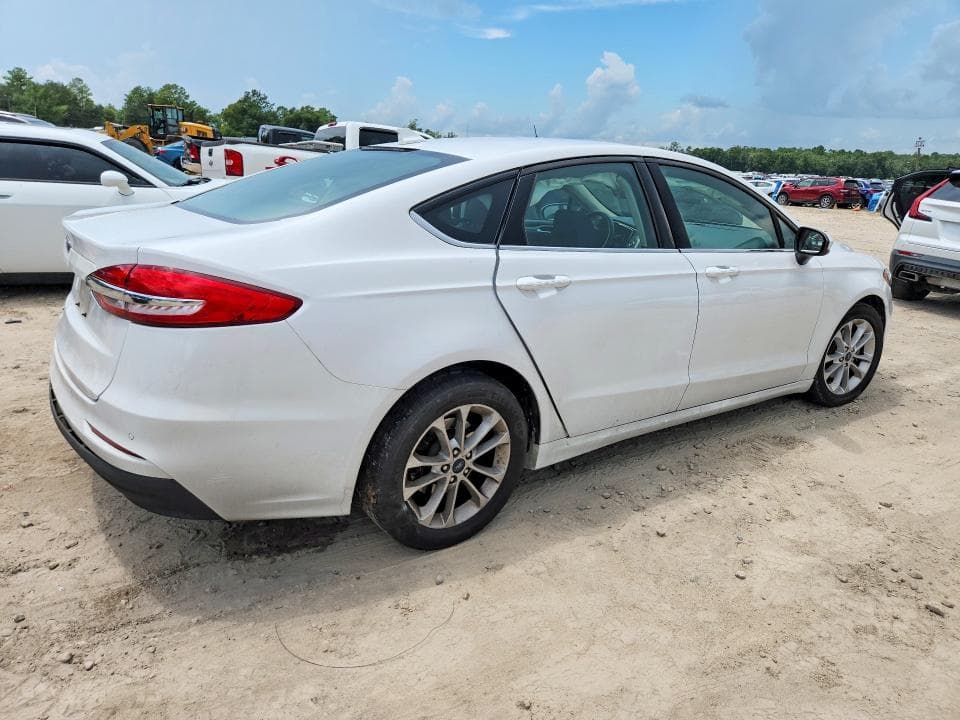 2020 FORD FUSION SE 3
