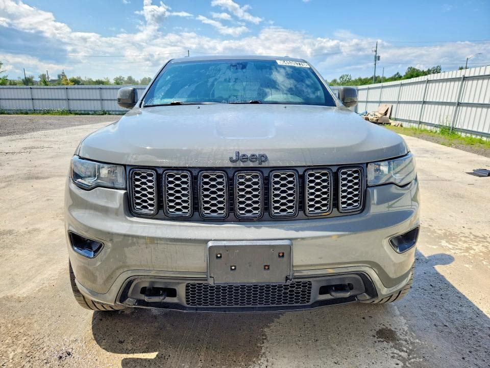 2020 JEEP GRAND CHEROKEE LAREDO 5