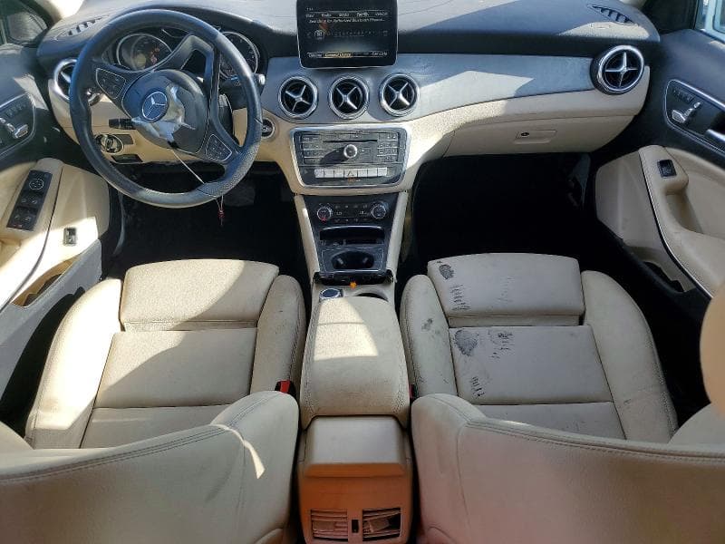 2020 MERCEDES-BENZ GLA 250 8