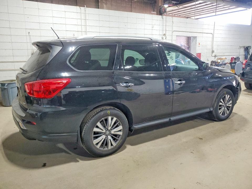 2017 NISSAN PATHFINDER S 3