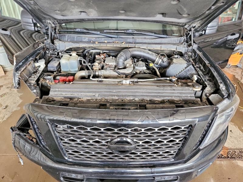 2018 NISSAN TITAN XD S 11