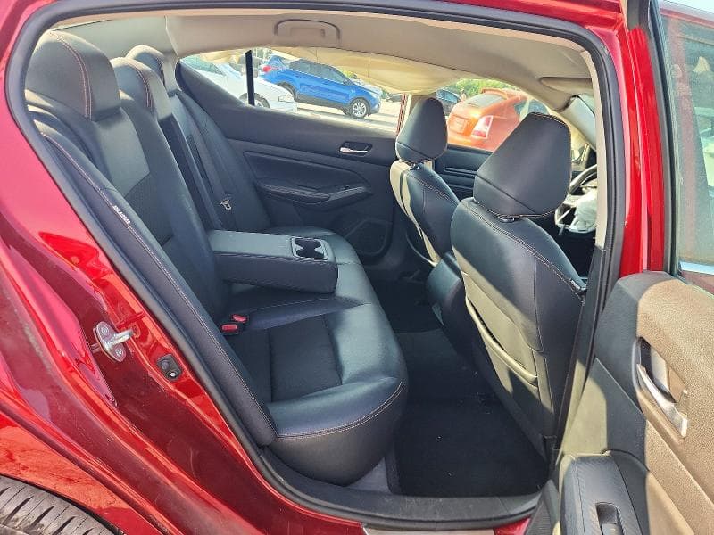 2019 NISSAN ALTIMA SR 10