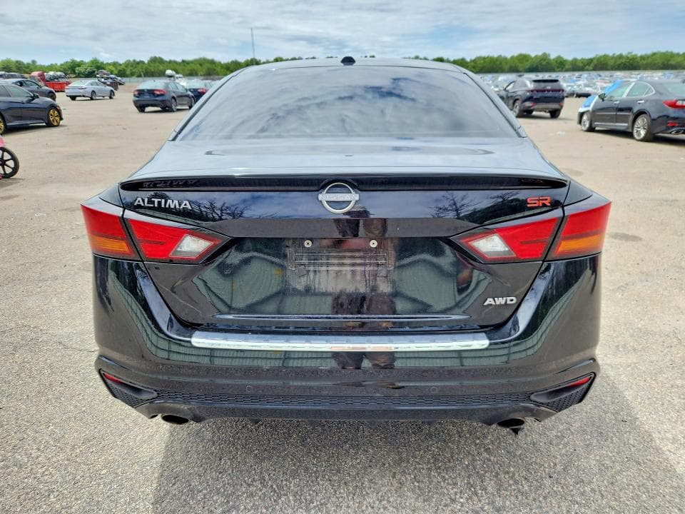 2023 NISSAN ALTIMA SR 6
