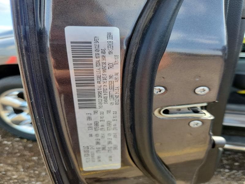 2018 RAM 1500 SLT 12