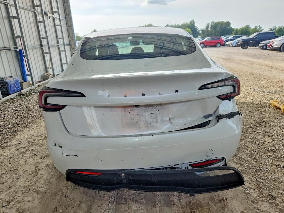 2025 TESLA MODEL 3 6