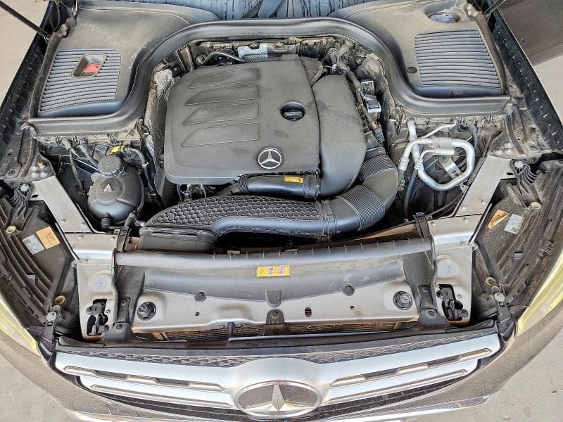 2020 MERCEDES-BENZ GLC 300 12