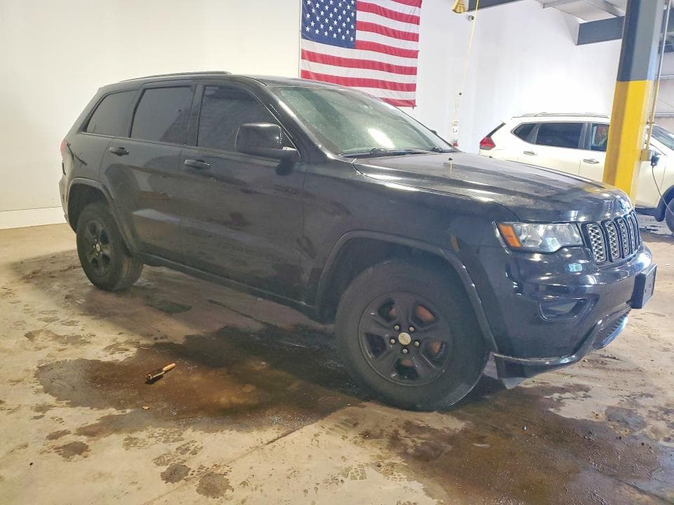 2019 JEEP GRAND CHEROKEE LAREDO 4