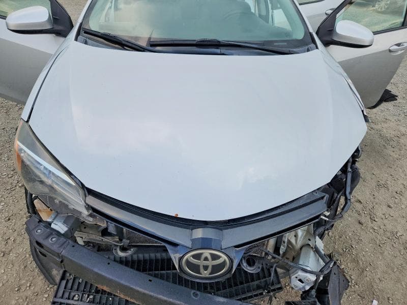 2017 TOYOTA COROLLA L 11