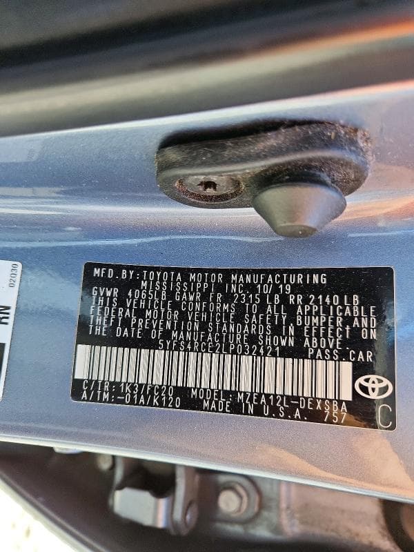 2020 TOYOTA COROLLA SE 12