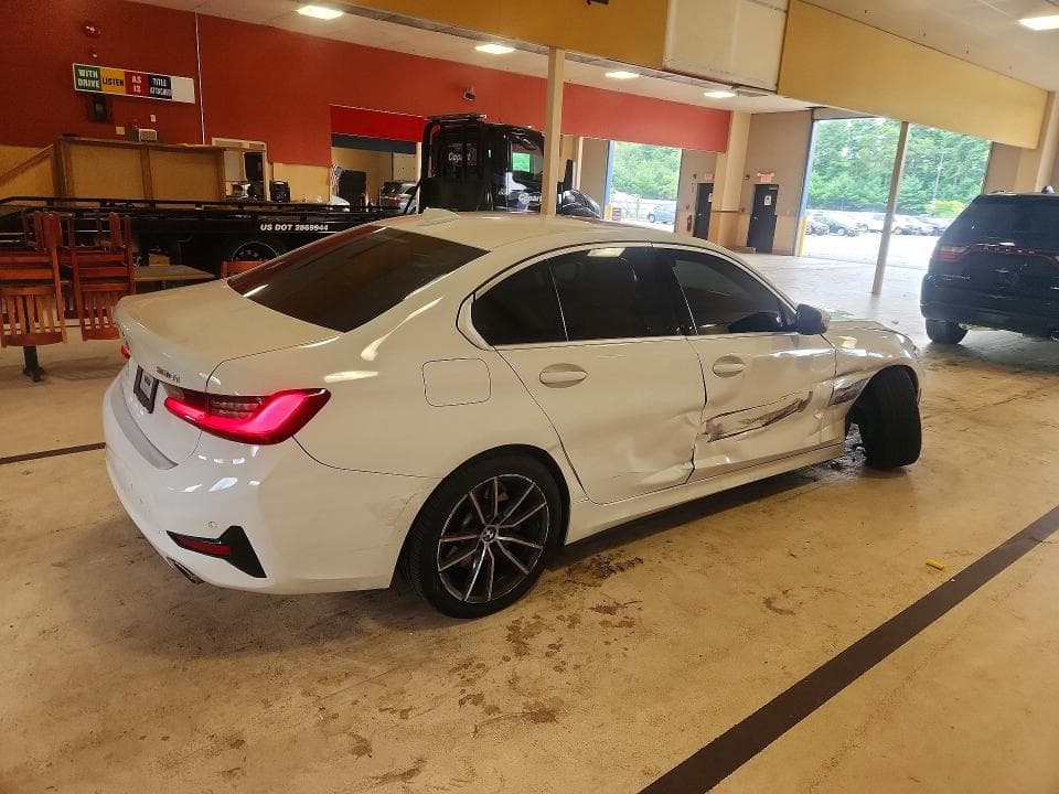 2021 BMW 330XI 3
